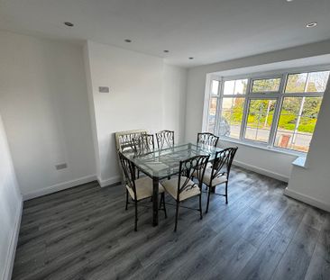 Mount Road, Penn, Wolverhampton - Photo 1