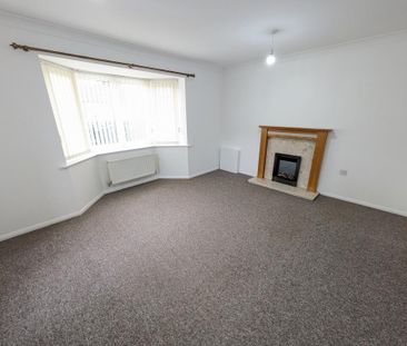 3 bedroom detached house to rent - Photo 2