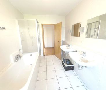Trier-Tarforst-Lichtdurchflutete 3-Zimmer-Erdgeschoss-Wohnung mit B... - Photo 1