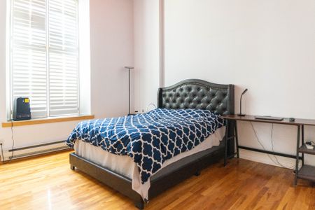 Rue Sherbrooke E., H2X 1E1, Montréal - Photo 2