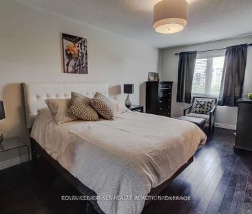 Condo Townhouse For Lease | W9256185 - Photo 6
