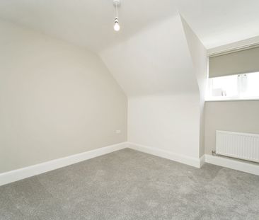 Chapel Grove, Upton - Photo 1