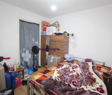 5 bedroom terraced house to rent - Photo 4