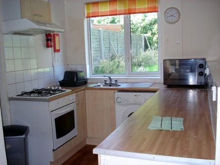 3 bedroom house to rent - Photo 3