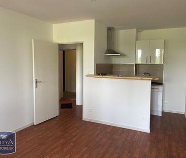 Location Appartement 3 pièces 72m² CHINON 37500 - Photo 2