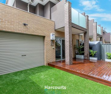 3/5 Pioneer Court, Thomastown, Vic 3074 - Photo 2