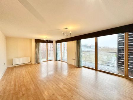 3 bedroom apartment to rent - Photo 3