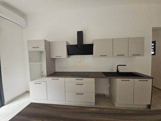 Location Maison 4 pièces 103m² STE SUZANNE 97441 - Photo 1