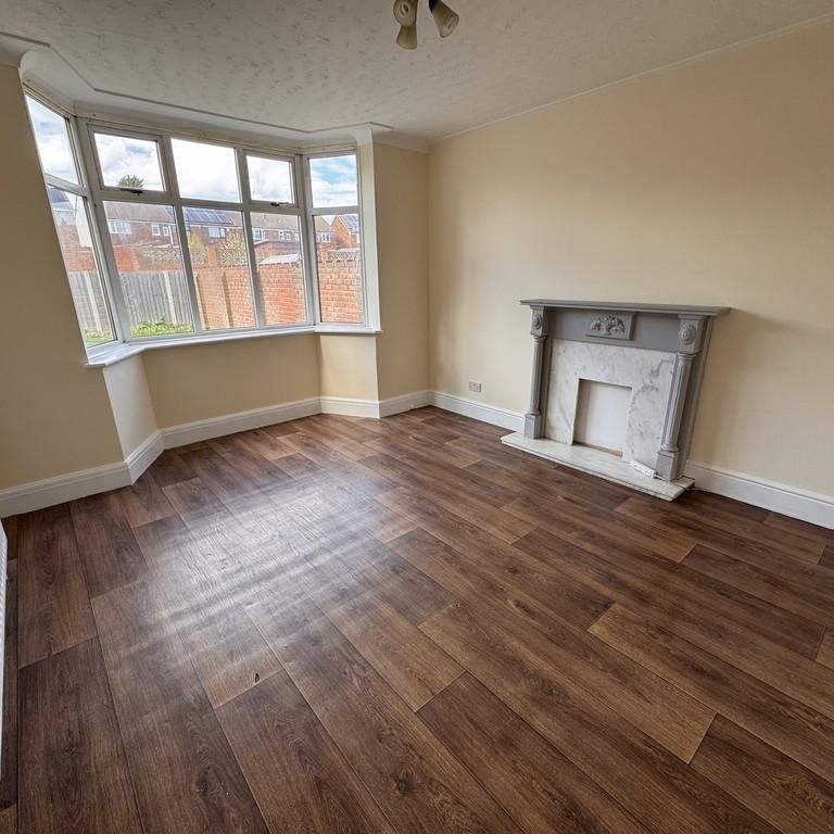 3 bedroom detached house to rent - Photo 1