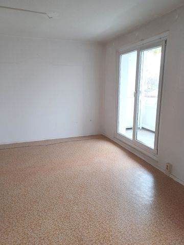 Charmante 3-Zimmer-Wohnung mit Balkon In Sanierung - Foto 2