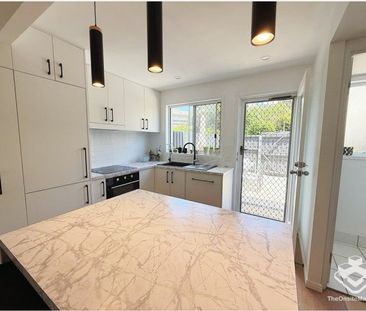 Central location Townhouses - Photo 5