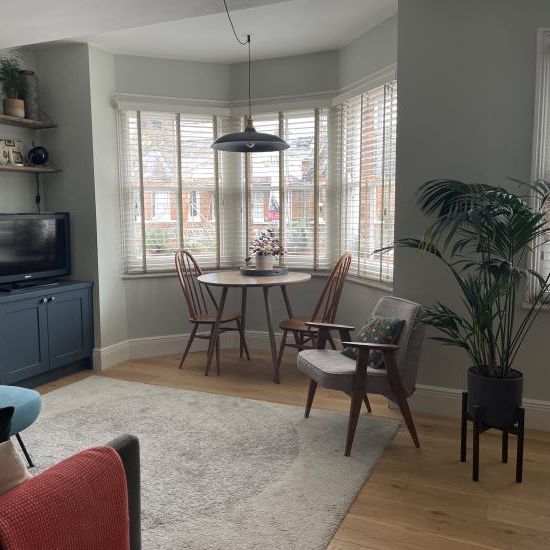 Double room with sole use of bathroom in Blackhorse rd , Walthamstow - Photo 1