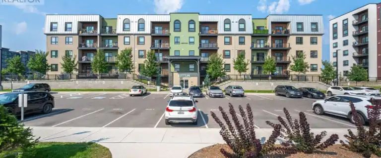 311 - 6 SPICE WAY | 311 - 6 SPICE WAY, Barrie - Photo 1