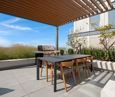 For Lease - 3240 William Coltson Avenue Unit# 2007, Oakville, Ontario - Photo 6