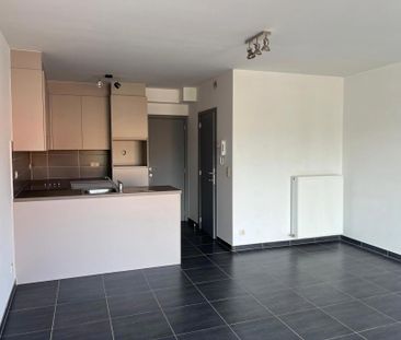 Recent appartement met1 slpk, terras en parkeerplaats - Photo 2
