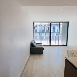 3 bed 2 bath - Photo 2