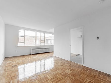 For Lease - 2515 Eglinton Avenue Unit# 104, Toronto, Ontario - Photo 2