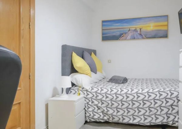 Calle del Puerto Alto, Madrid, Community of Madrid 28053