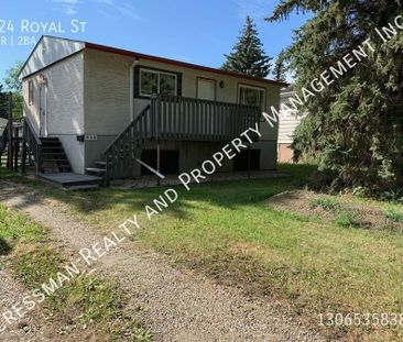 2 Bedroom Main Floor Unit in Rosemont - Photo 6