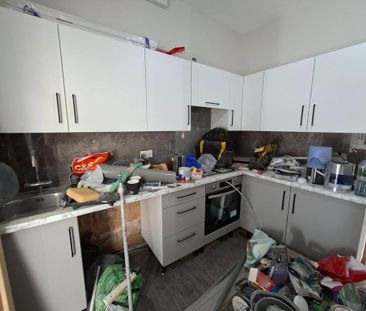 4 bedroom terraced house to rent - Photo 3