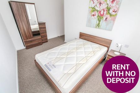 2 bedroom flat to rent - Photo 2