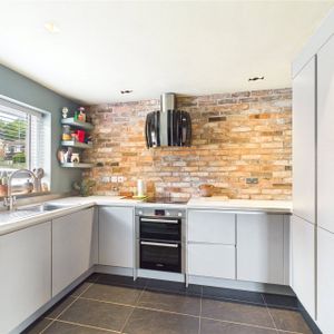 Gainsborough, Bracknell Gainsborough, Bracknell - Photo 3