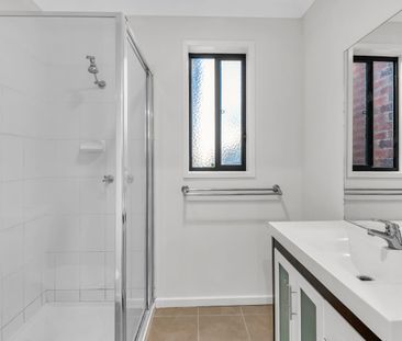 Hidden Gem in Hunt Club! - Photo 1