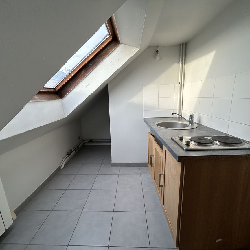 Location Appartement 1 pièce 36m² REIMS 51100 - Photo 1