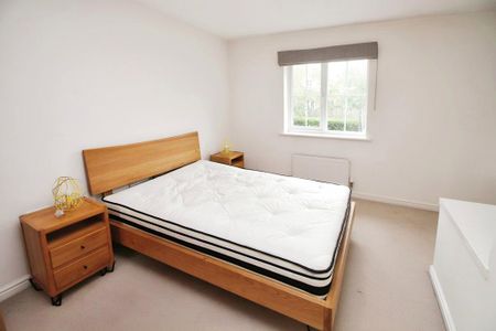 2 bedroom semi-detached house to rent - Photo 3