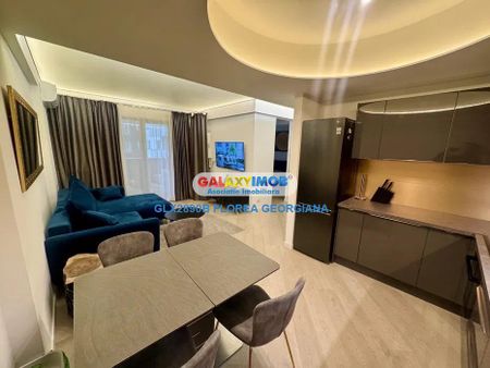 Inchiriere apartament 3 camere Cortina North - Photo 3
