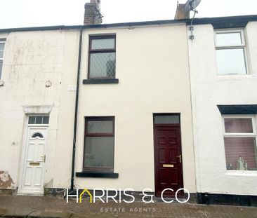 2 bedroom terraced house to rent - Photo 2