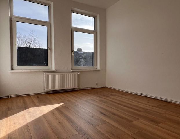 Schicke 4-Zimmer-Wohnung in Bant - DG, sanierter Altbau - Foto 1