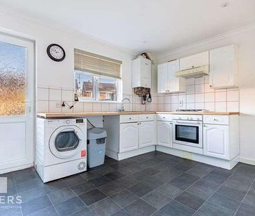 Tytherley Green, Bournemouth, BH8 - Photo 5