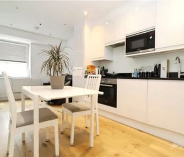 1 Bed Flat, Green Dragon House, CR0 - Photo 2