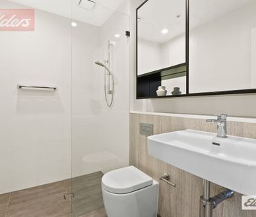 Seventh Floor, Corner Position, 2 Bedrooms + Office - Photo 6