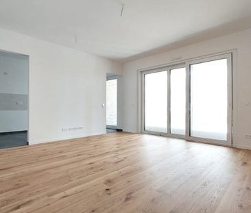 Fantastische Familienwohnung mit wunderschönem Ausblick! - Photo 1