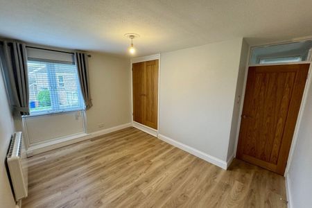 Hawthorne Lane - Photo 5