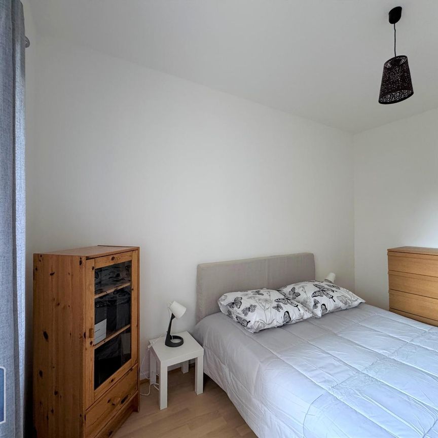 Location Appartement 2 pièces 63m² MARSEILLE 9ème - Photo 1