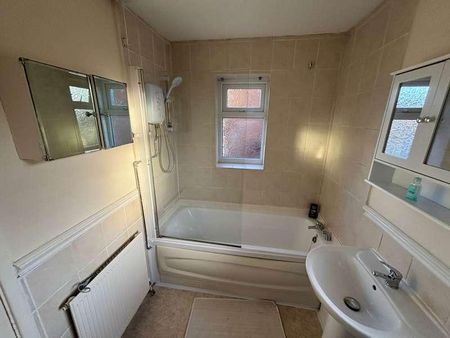 Rose Crescent, Ainsdale, PR8 - Photo 5