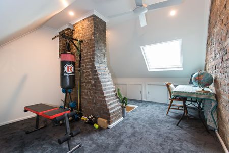 Home For Rent - Photo 4