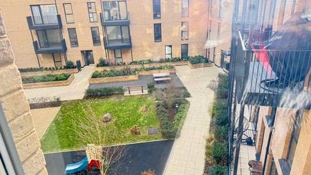 The Edge Apartments, Chigwell, IG7 - Photo 5