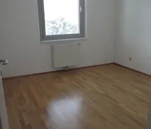 Wunderschöne 2-ZIMMER Wohnung mit Küche! - KEINE ZUSÄTZLICHEN KOSTEN - Foto 2