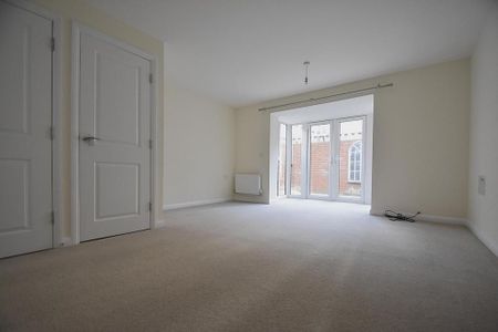 3 bedroom end of terrace house to rent - Photo 4
