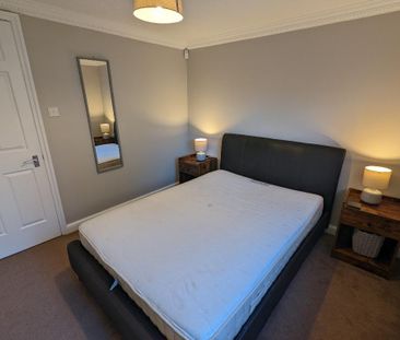 2 bedroom flat to rent - Photo 6