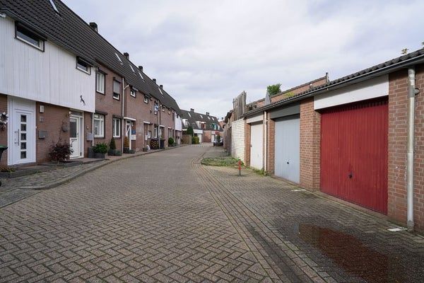 Te huur: Huis Cambriumstraat 124 in Heerlen - Photo 1