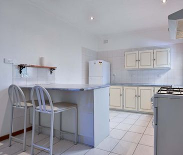 Spacious home with added extras - Photo 6