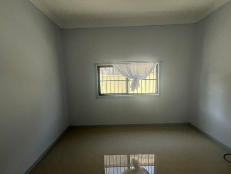 12 Mackenzie Street, Canley Vale NSW - Photo 2