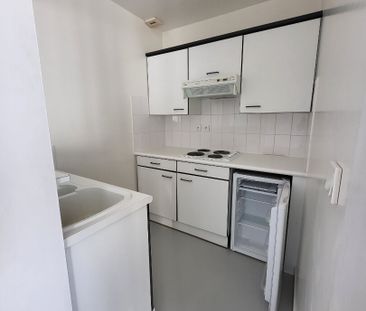 Location Appartement 2 pièces 31m² - Photo 1