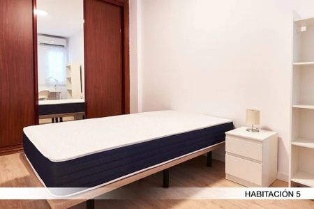 Calle Afán de Ribera, Sevilla, Andalusia 41006 - Photo 5