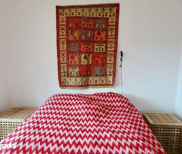 Apartament cu 2 camere, semidecomandat - Cișmigiu - Sala Palatului - Fotografie 5